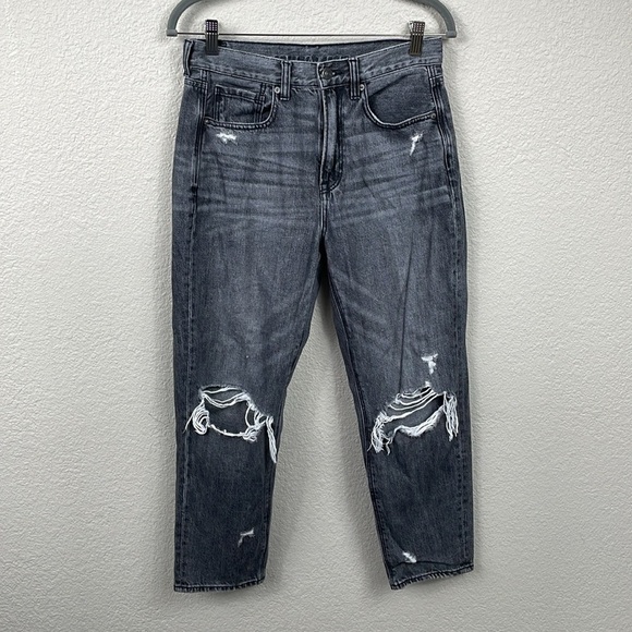 American Eagle High Rise Distressed Busted Knee Jeans Washed Faded Black Sz 6 S - Picture 1 of 11